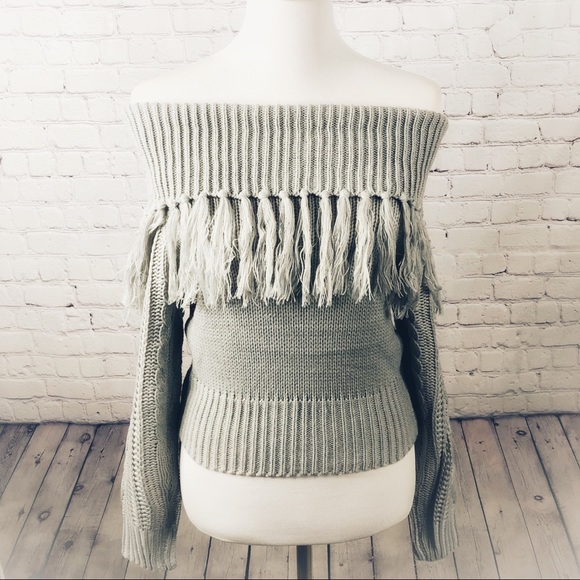 ❤️CLEAROUT❤️ Off The Shoulder Fringe Sweater - Picture 6 of 7
